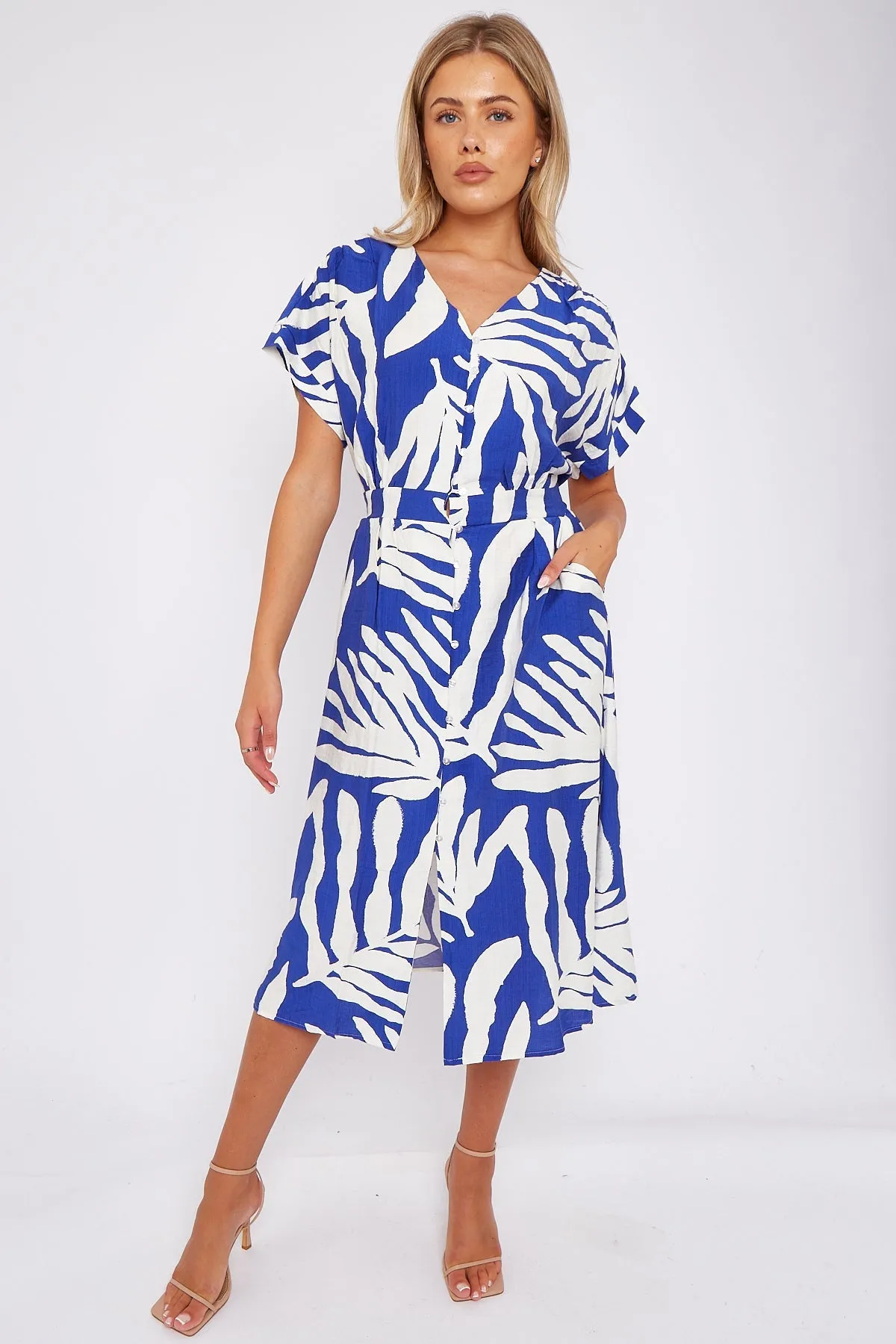 LOVE SUNSHINE Blue Leaf Print Short Sleeve V Neck Midi Dress