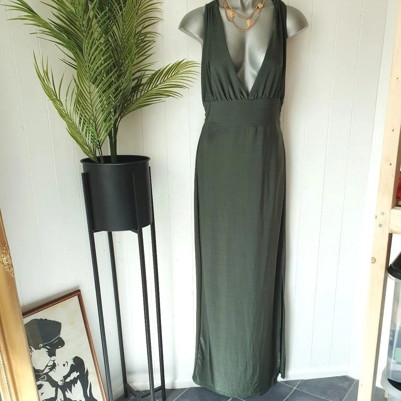 Olive green sexy maxi dress backless plunge neckline evening dress